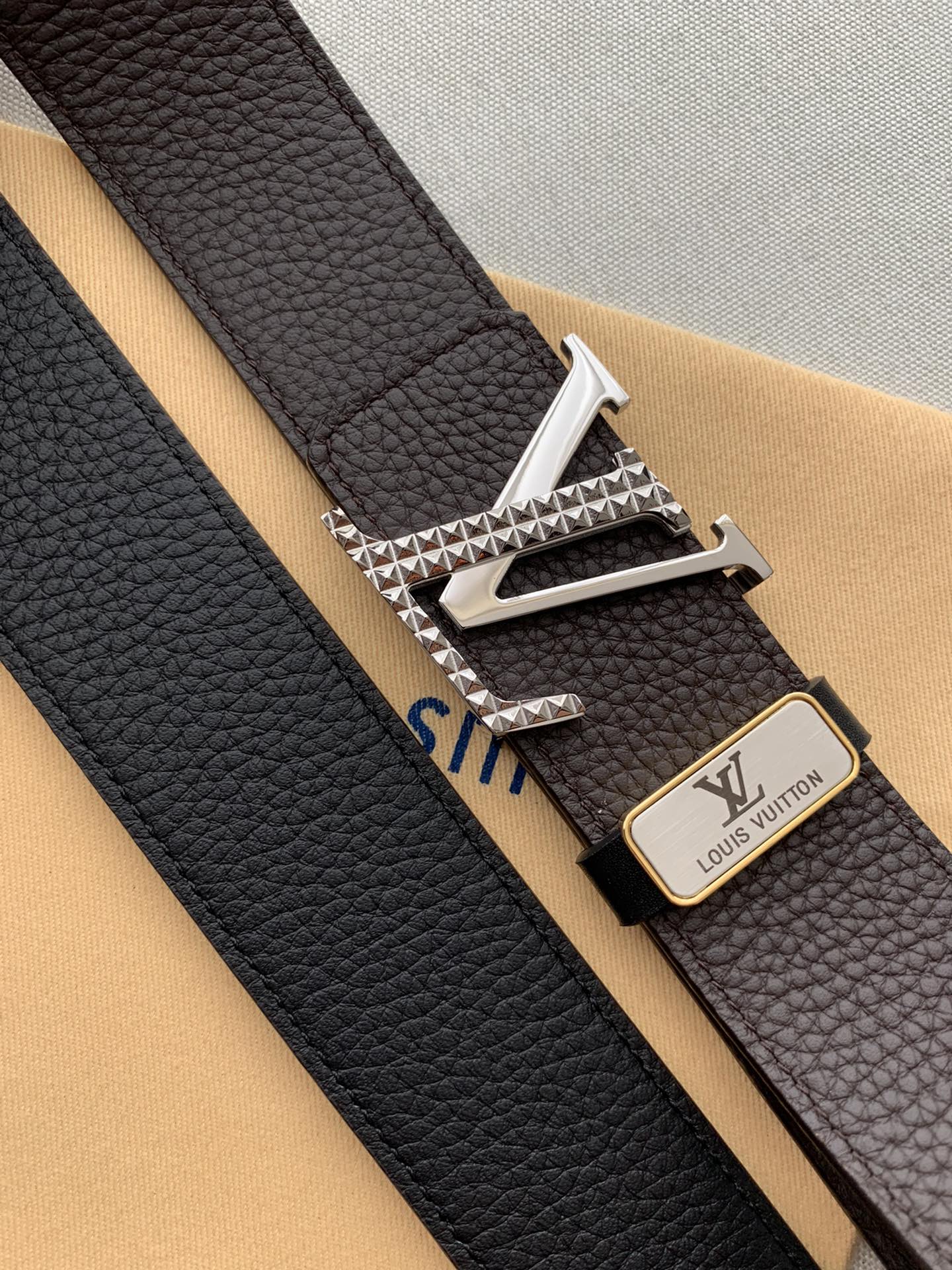 LOUIS VUITTON LV 25S BELT 38 MM IN DARK BROWN CALFSKIN 593213