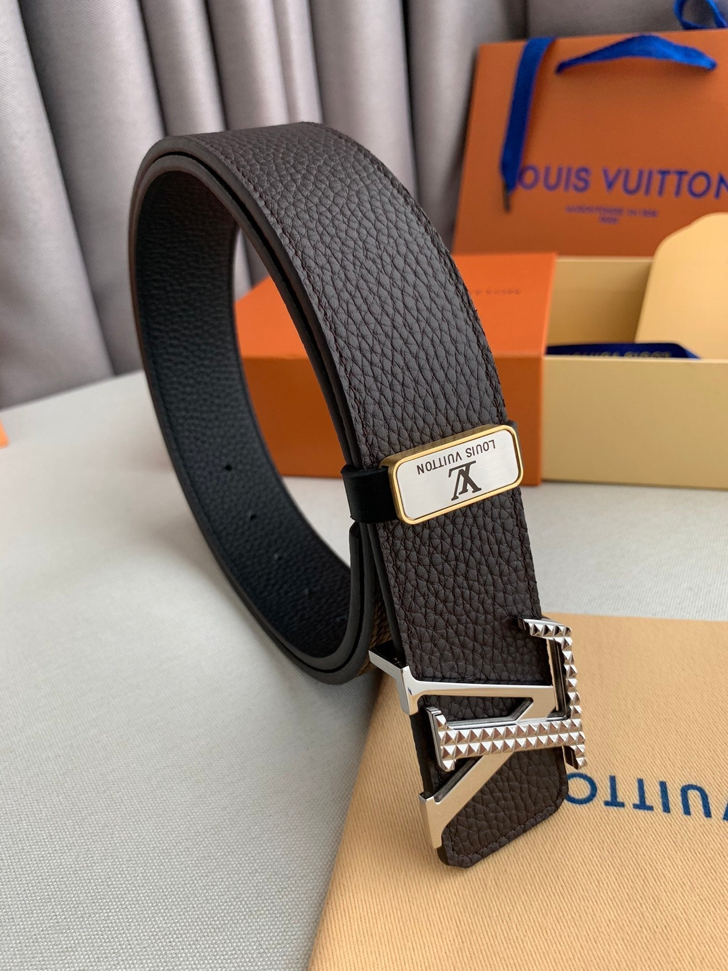 LOUIS VUITTON LV 25S BELT 38 MM IN DARK BROWN CALFSKIN 593213