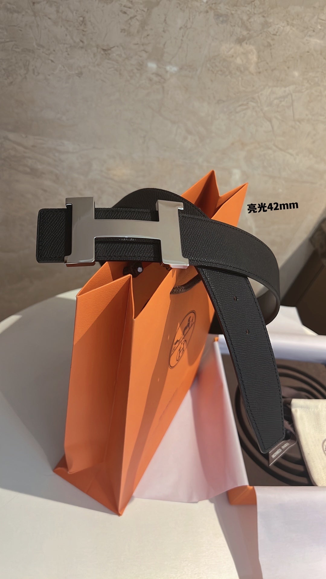 HM CONSTANCE BELT BUCKLE & REVERSIBLE BLACK LEATHER STRAP 42MM|Hermès belt