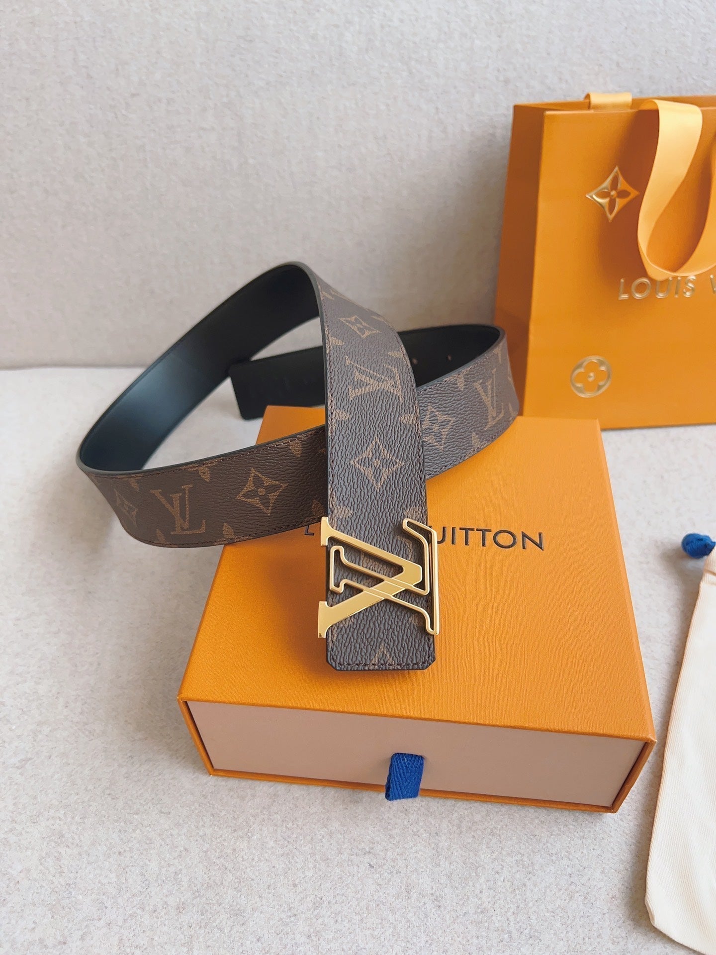 LOUIS VUITTON LV 25S BELT 40 MM IN BROWN CALFSKIN 593208