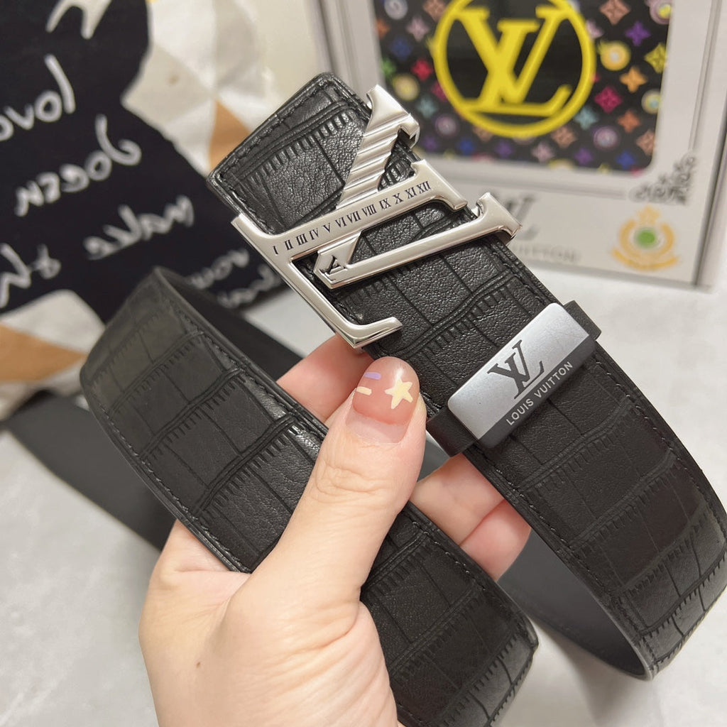 LOUIS VUITTON LV 25S BELT 38 MM IN BLACK CALFSKIN 593269