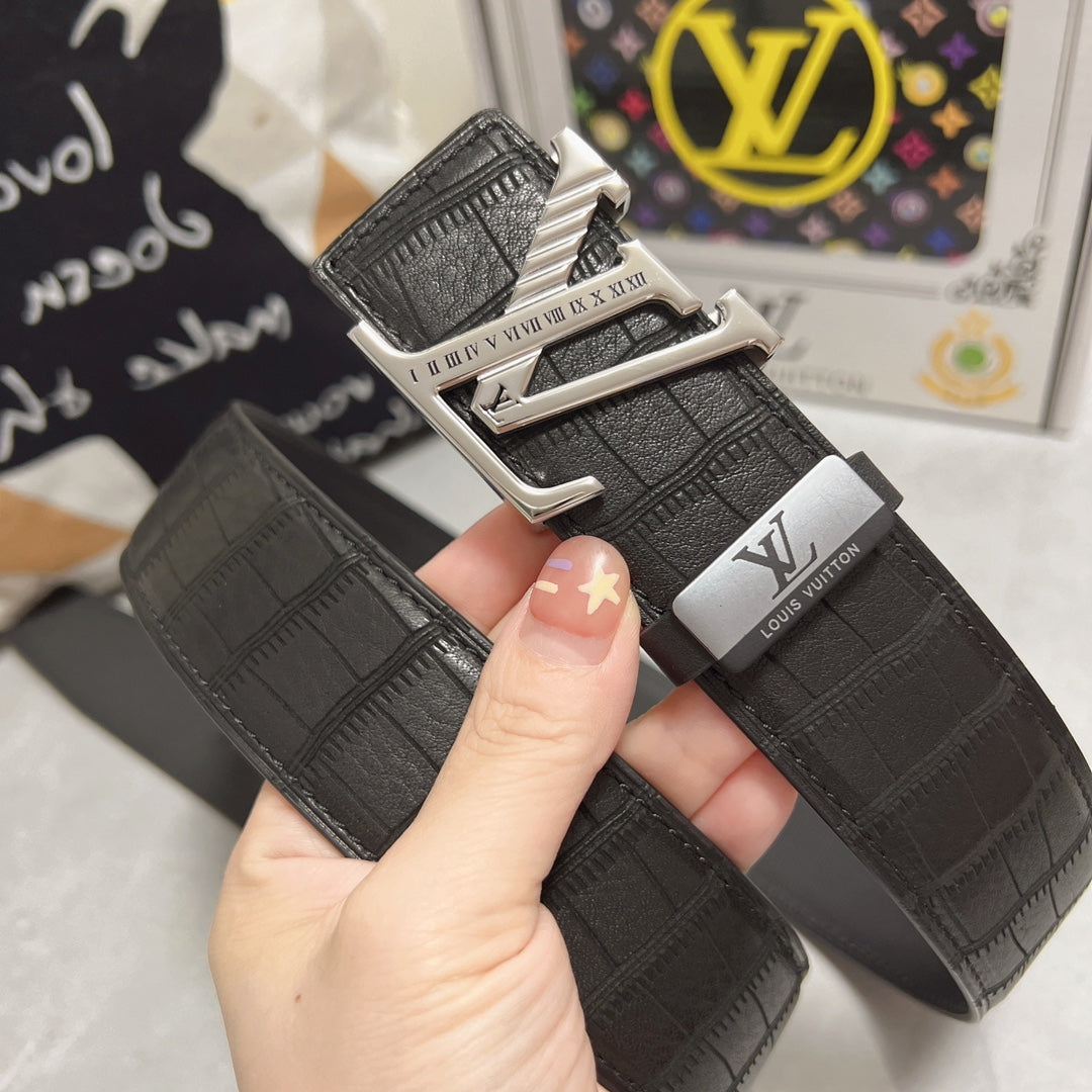 LOUIS VUITTON LV 25S BELT 38 MM IN BLACK CALFSKIN 593269