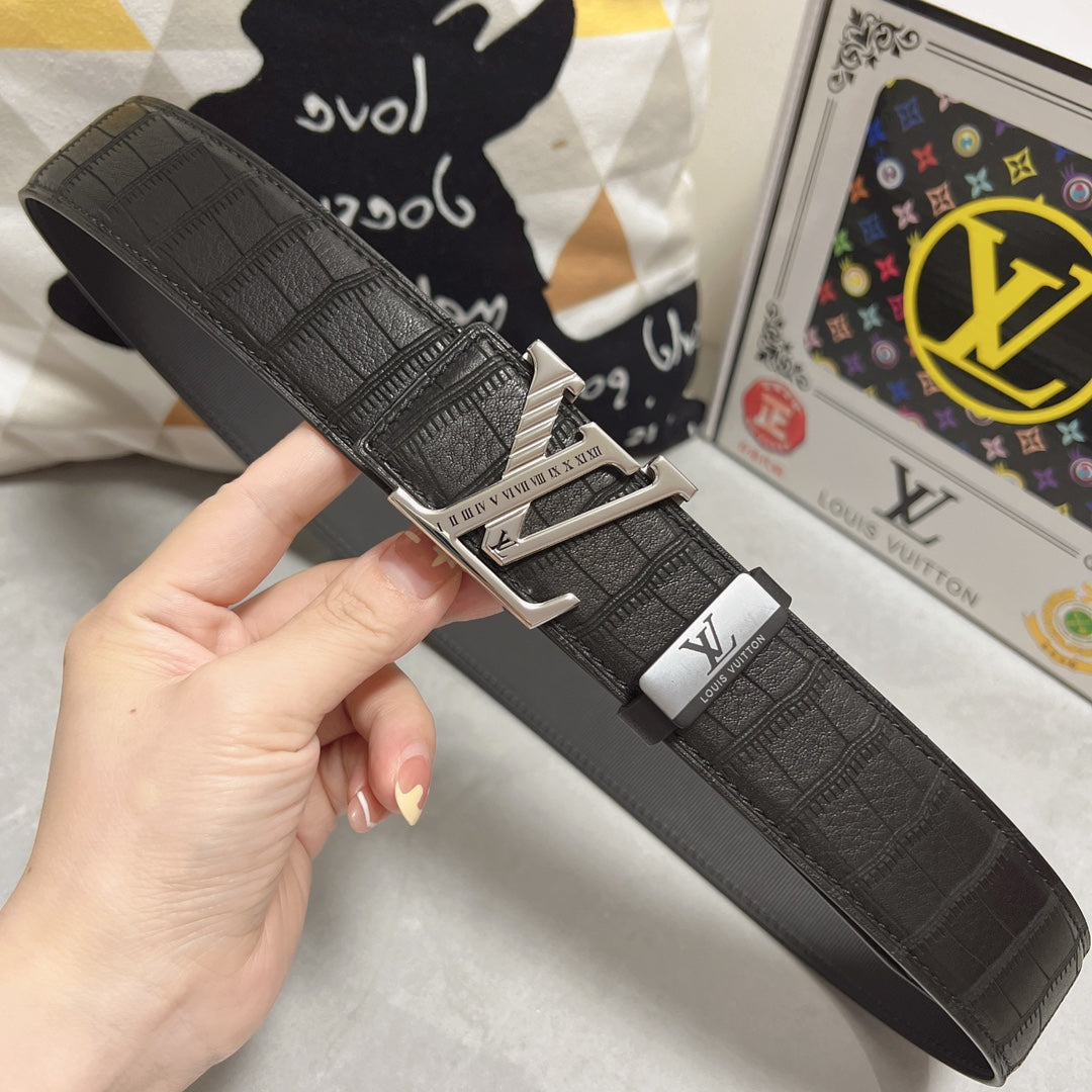 LOUIS VUITTON LV 25S BELT 38 MM IN BLACK CALFSKIN 593269