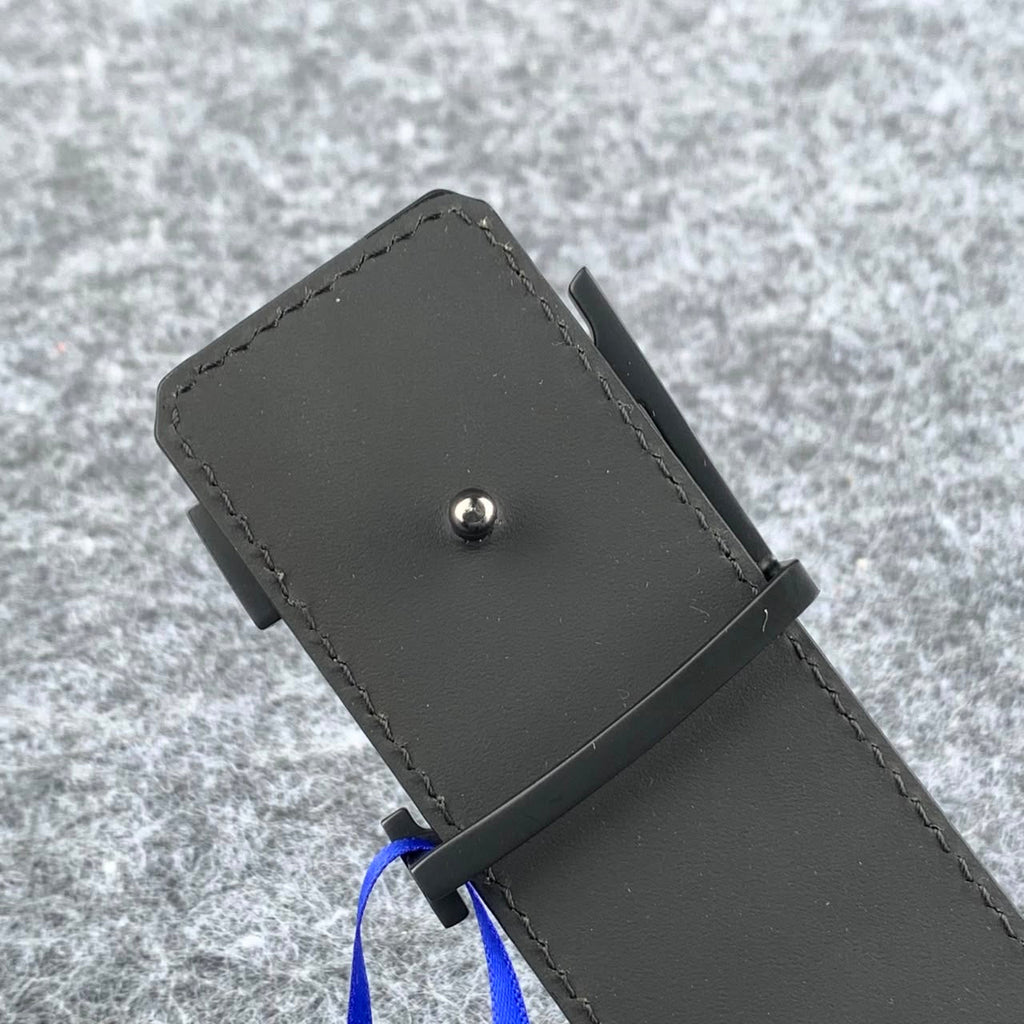 LV Initiales 40mm Reversible Belt ‘Light Grey’