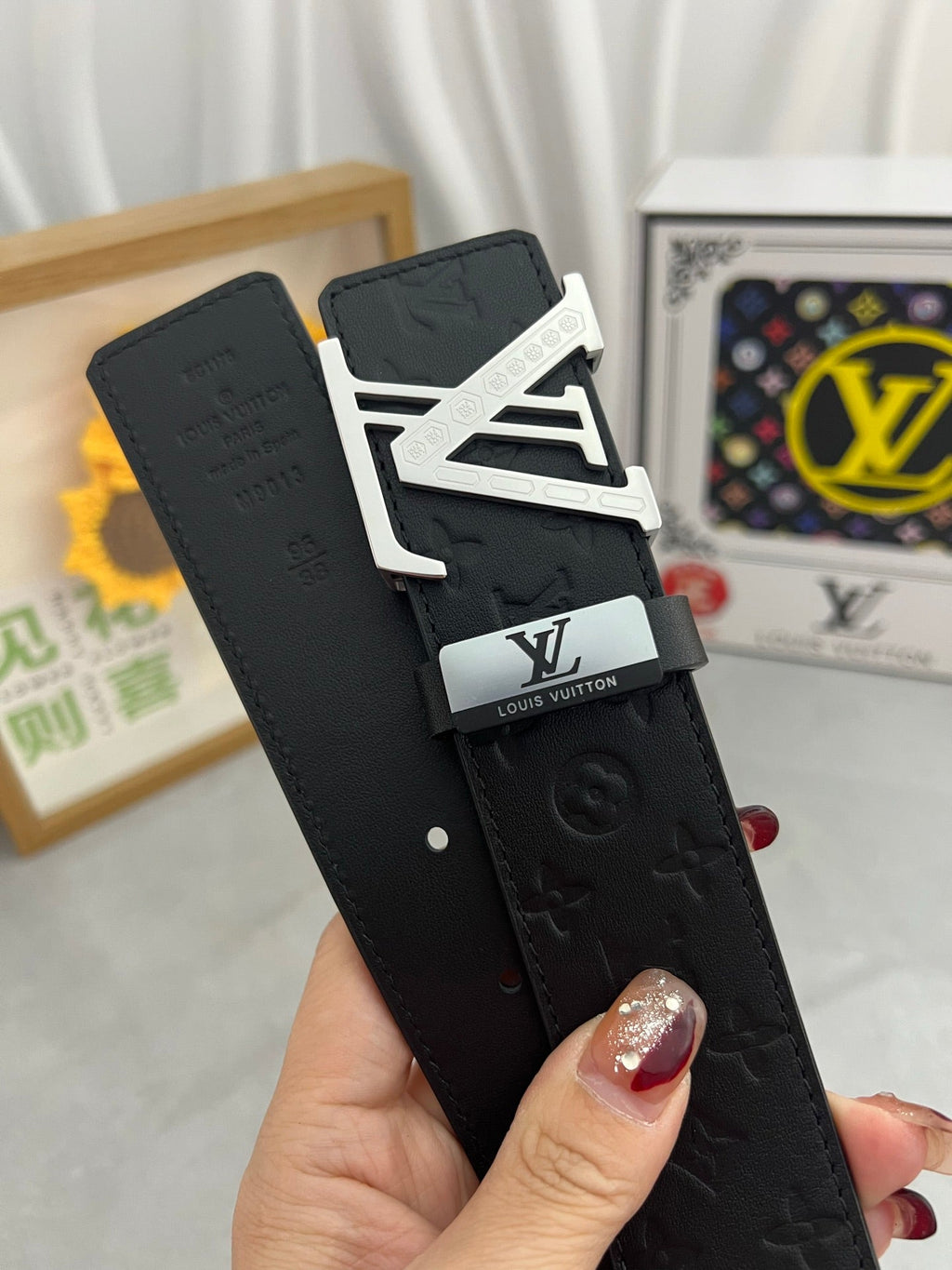 LOUIS VUITTON LV 25S BELT 38 MM IN BLACK CALFSKIN 593278