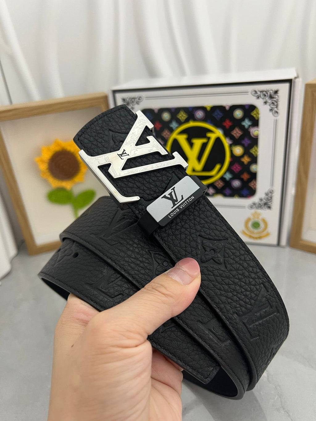 LOUIS VUITTON LV 25S BELT 38 MM IN BLACK CALFSKIN 593283
