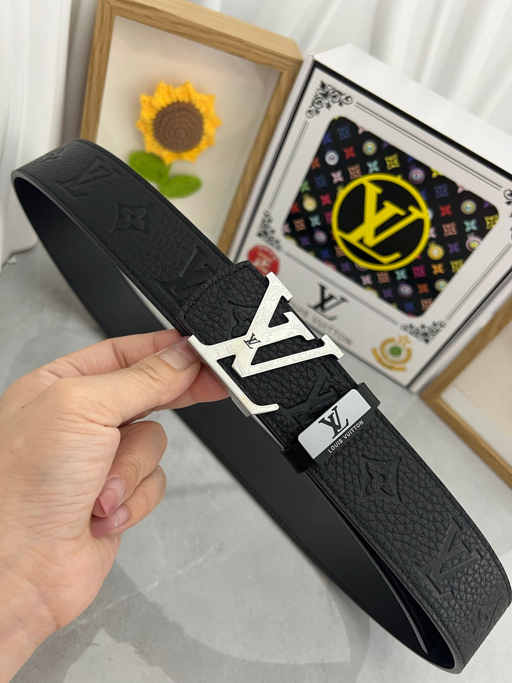 LOUIS VUITTON LV 25S BELT 38 MM IN BLACK CALFSKIN 593283
