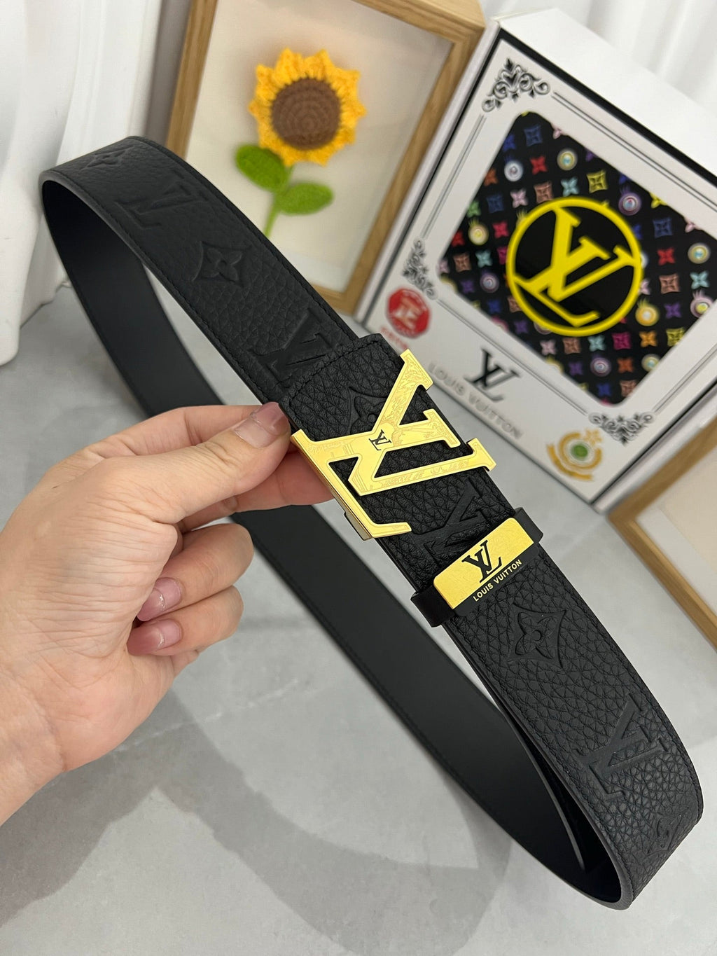 LOUIS VUITTON LV 25S BELT 38 MM IN BLACK CALFSKIN 593284