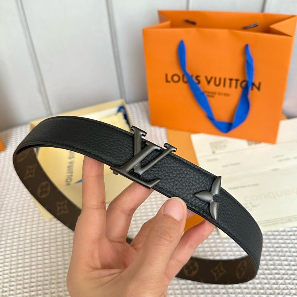 LOUIS VUITTON PRETTY LV 30MM REVERSIBLE BELT IN BLACK CALFSKIN BLACK HARDWARE