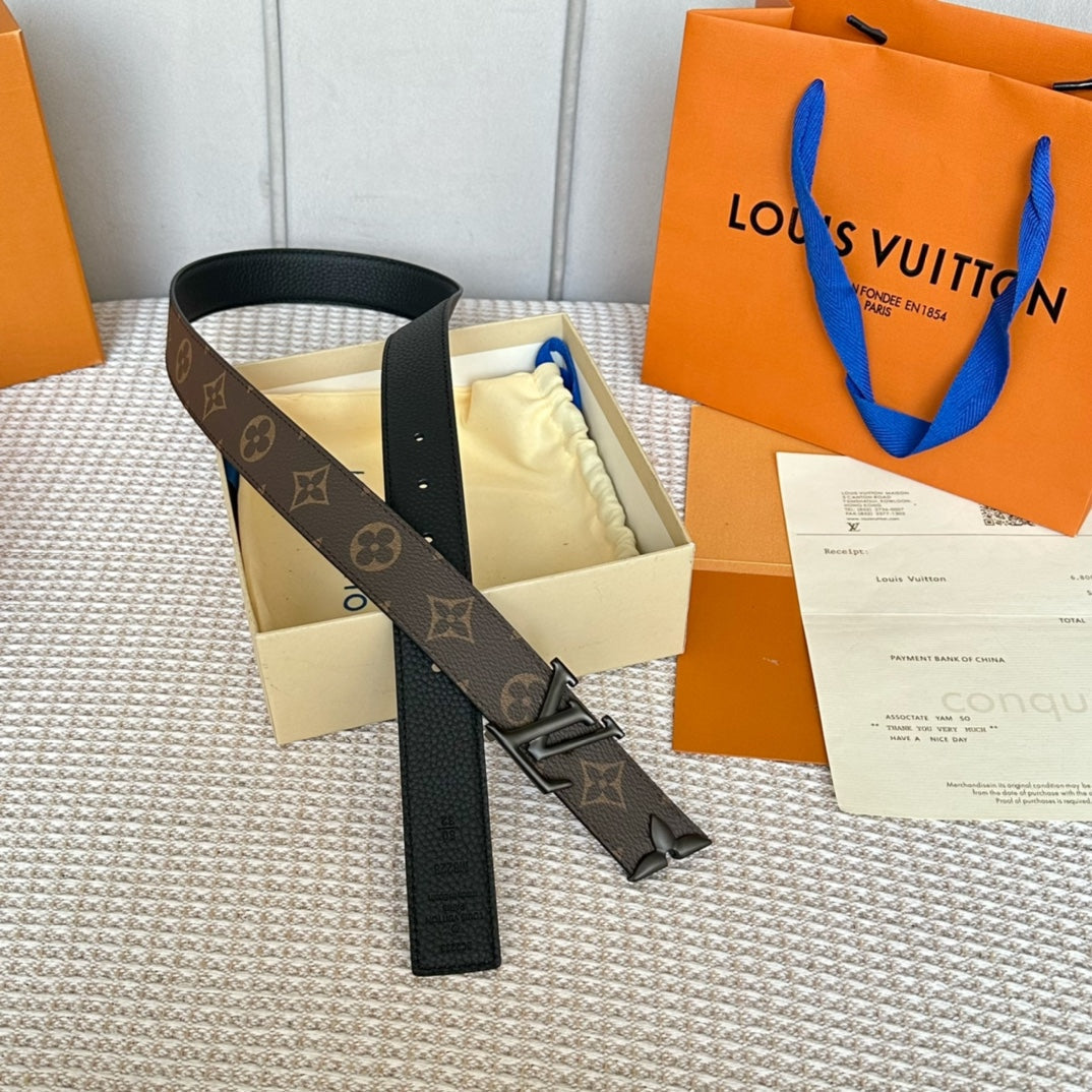 LOUIS VUITTON PRETTY LV 30MM REVERSIBLE BELT IN BLACK CALFSKIN BLACK HARDWARE