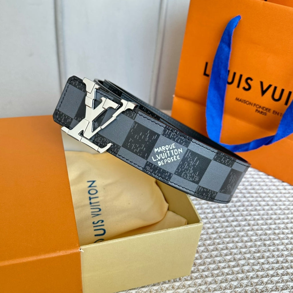 LOUIS VUITTON LV 25S BELT 40 MM IN BLACK MIX GREY CALFSKIN 593223