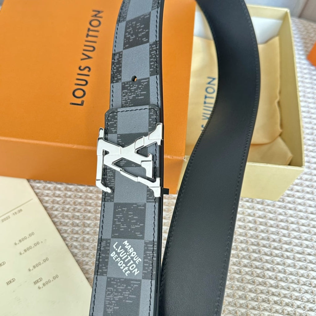 LOUIS VUITTON LV 25S BELT 40 MM IN BLACK MIX GREY CALFSKIN 593223
