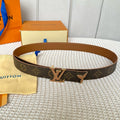 LOUIS VUITTON Pretty LV 30mm Reversible Belt Tan Gold Buckle Tan Brown Leather